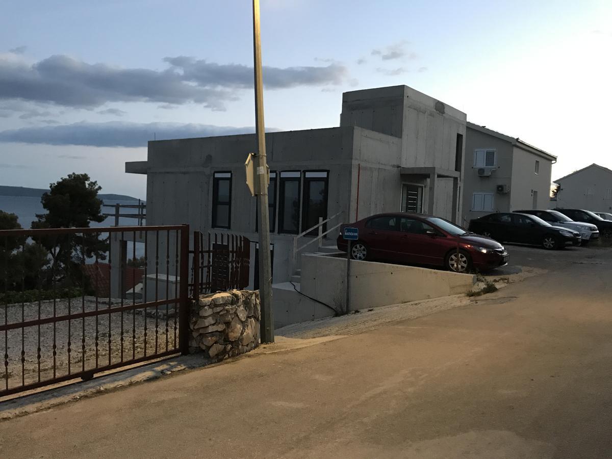 Apartments Amneris Τρογκίρ Εξωτερικό φωτογραφία