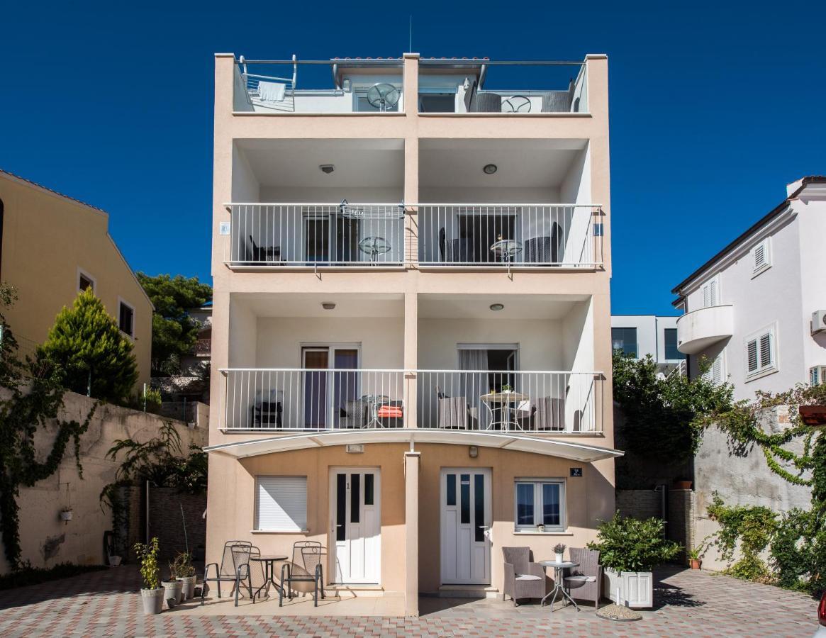 Apartments Amneris Τρογκίρ Εξωτερικό φωτογραφία