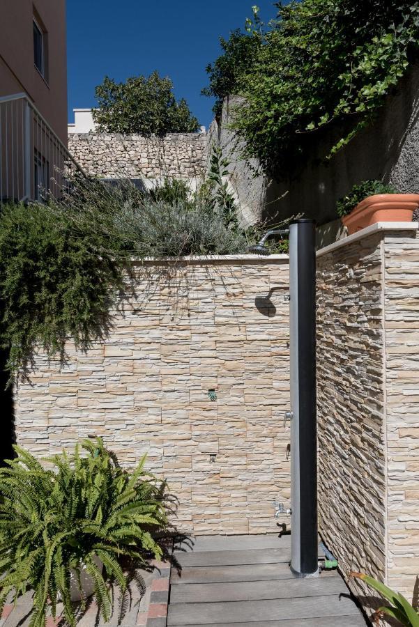 Apartments Amneris Τρογκίρ Εξωτερικό φωτογραφία