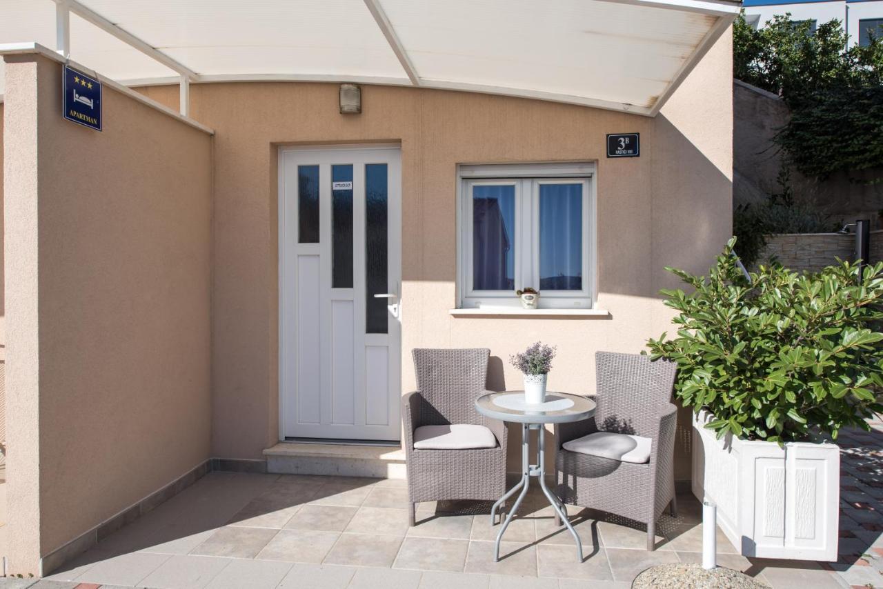 Apartments Amneris Τρογκίρ Εξωτερικό φωτογραφία