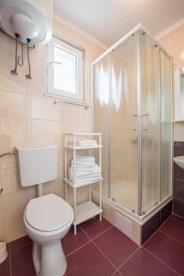 Apartments Amneris Τρογκίρ Εξωτερικό φωτογραφία